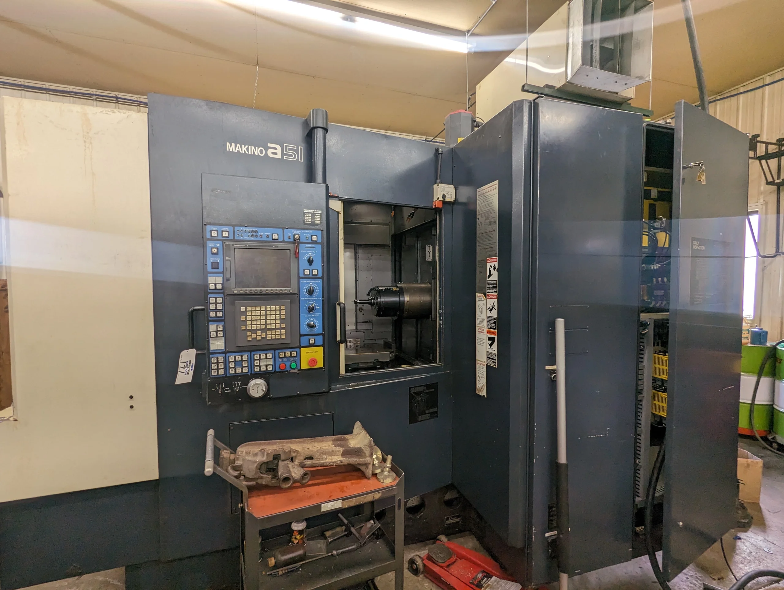 Makino A51 - 1