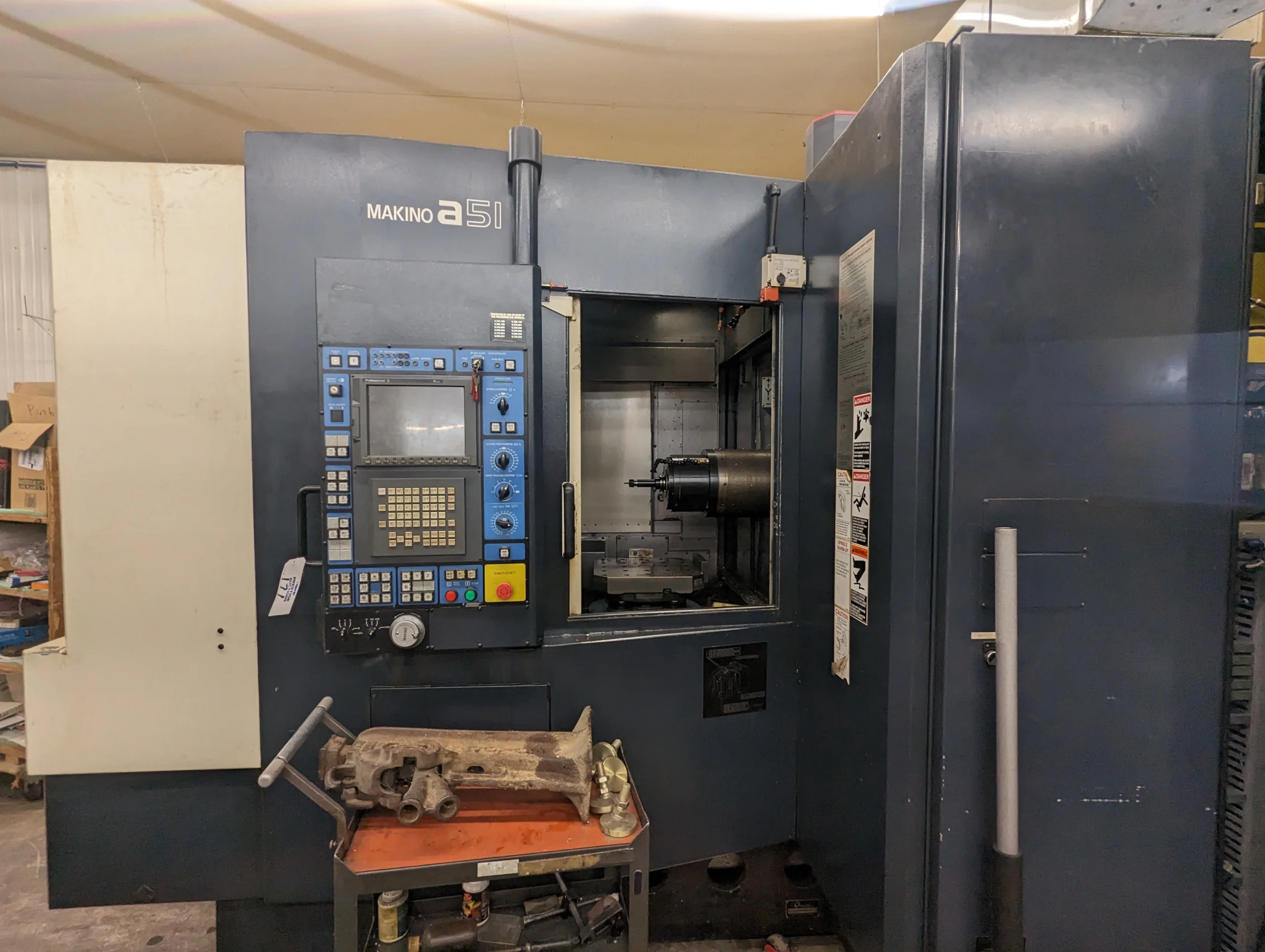Makino A51 - 2